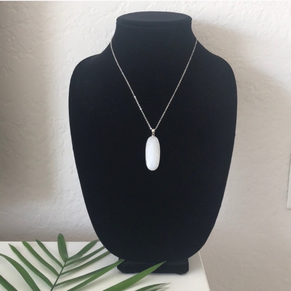 Faceted Genuine White Quartz Pendant Necklace - Picture 2 of 4